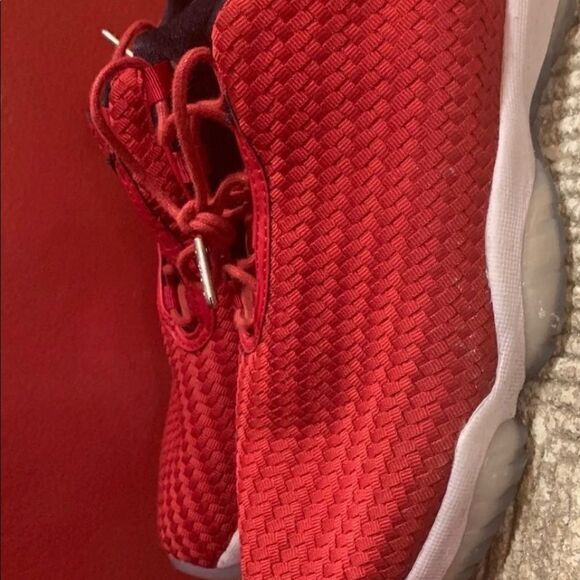 Nike Air Jordan 718948-601 Future Low Gym Red Size 9 Basketball Shoe - Picture 3 of 8